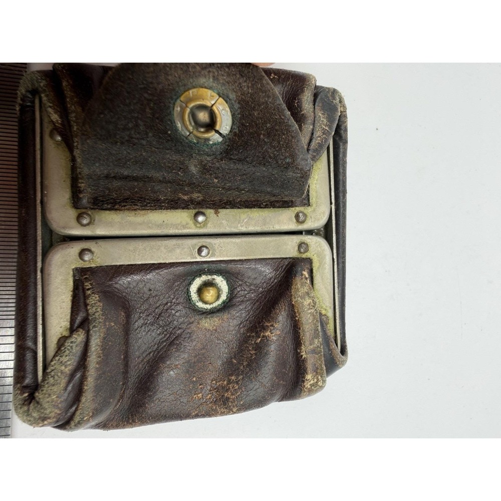 Vintage‎ 1920's HINGED HOBO Leather Change Purse Snap Pouch Wallet - Picture 4 of 5